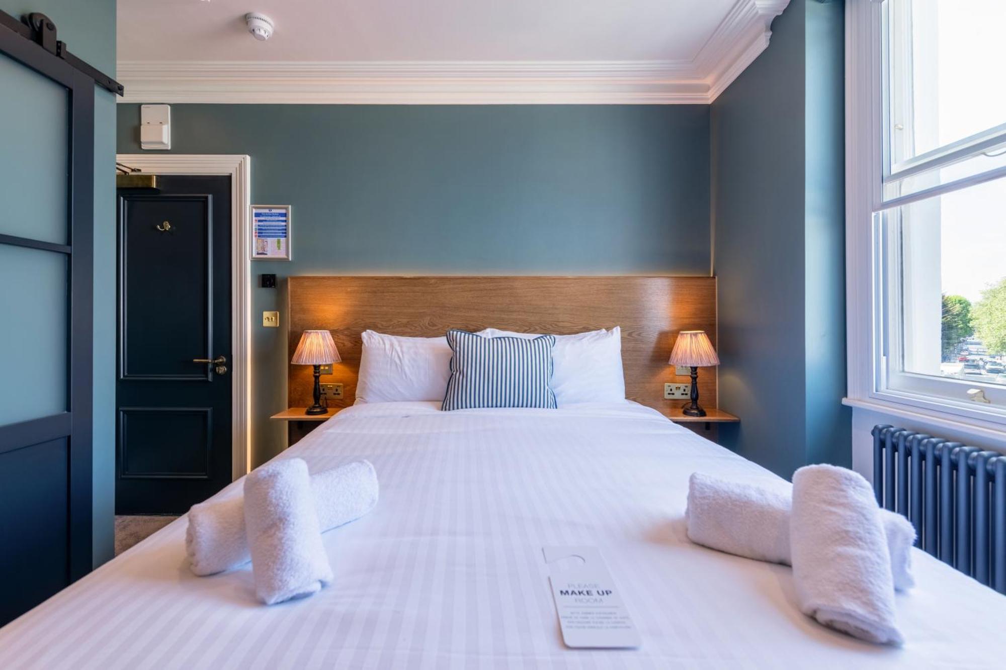 לונדון The Crown Pub & Guesthouse מראה חיצוני תמונה